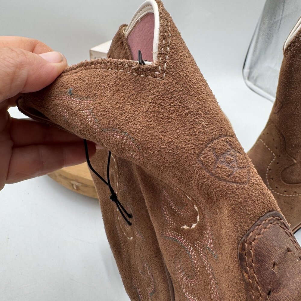 Ariat Women's Fatbaby Heritage Dapper Western Boots are identified by the style - Picture 13 of 16